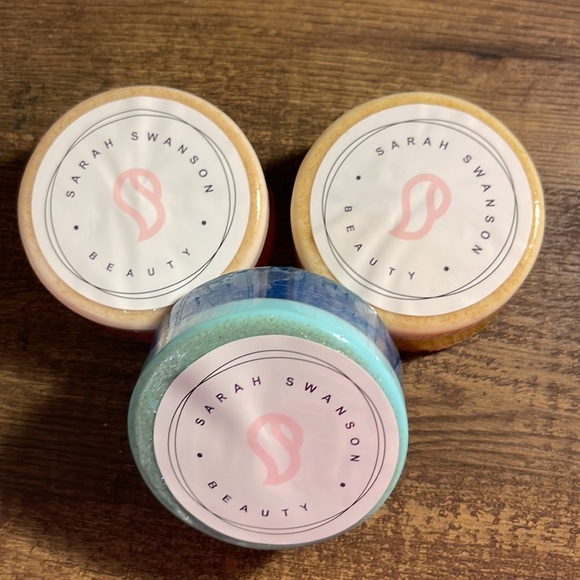 Sarah Swanson Beauty Bar Soap with exfoliating loofa essential oils - Picture 2 of 7